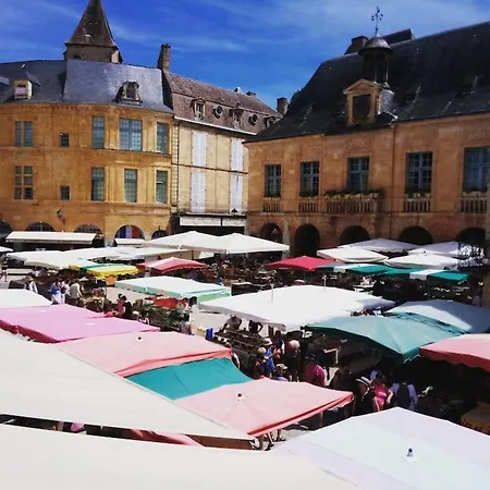 Douceur De Vivre à *